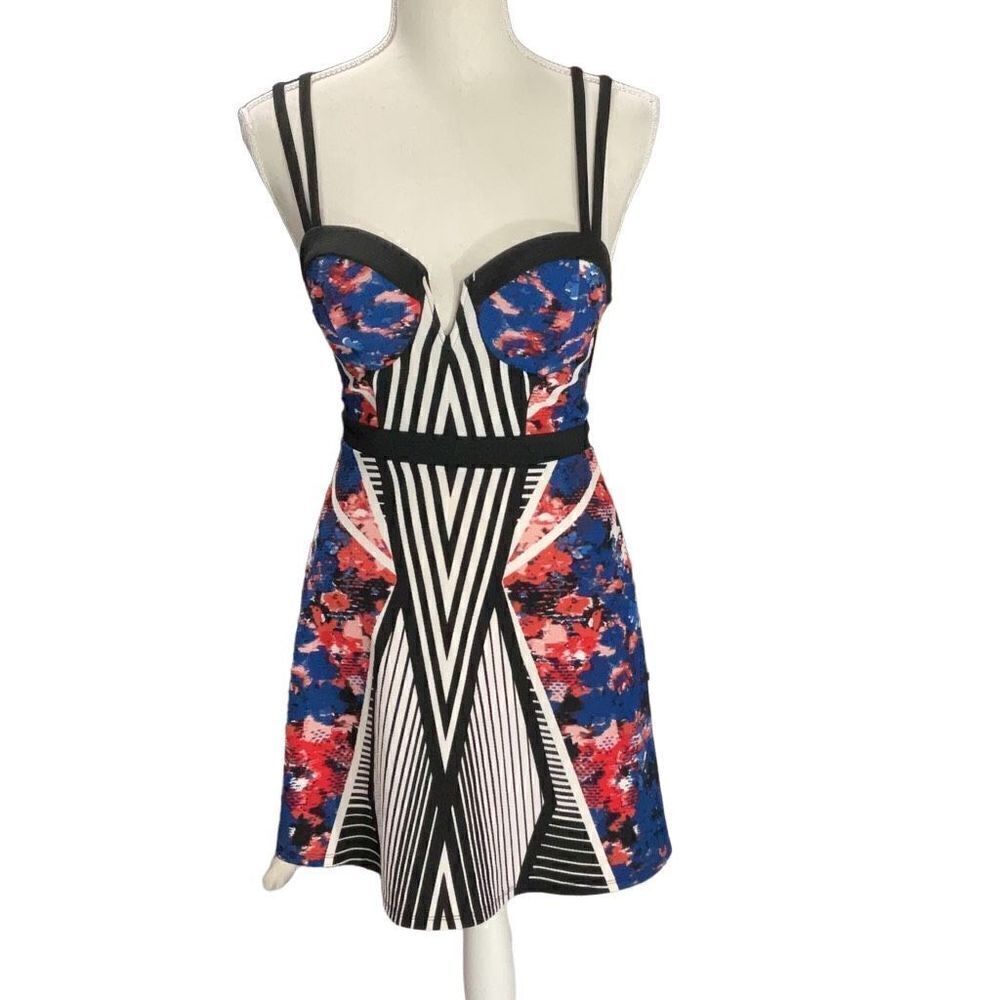 Material Girl Fit n Flare Mini Dress Abstract Sleeveless Open Back Sz Small NWT